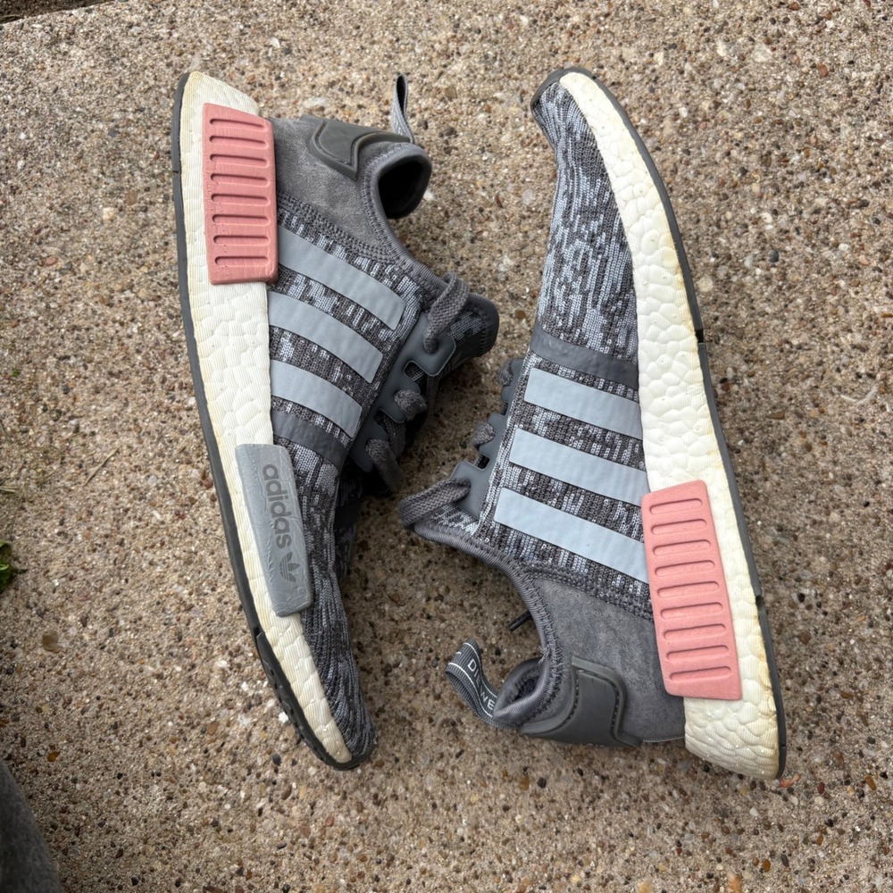 Adidas NMD R1 sneakers Flexible lightweight women 7 gray‎ comfort